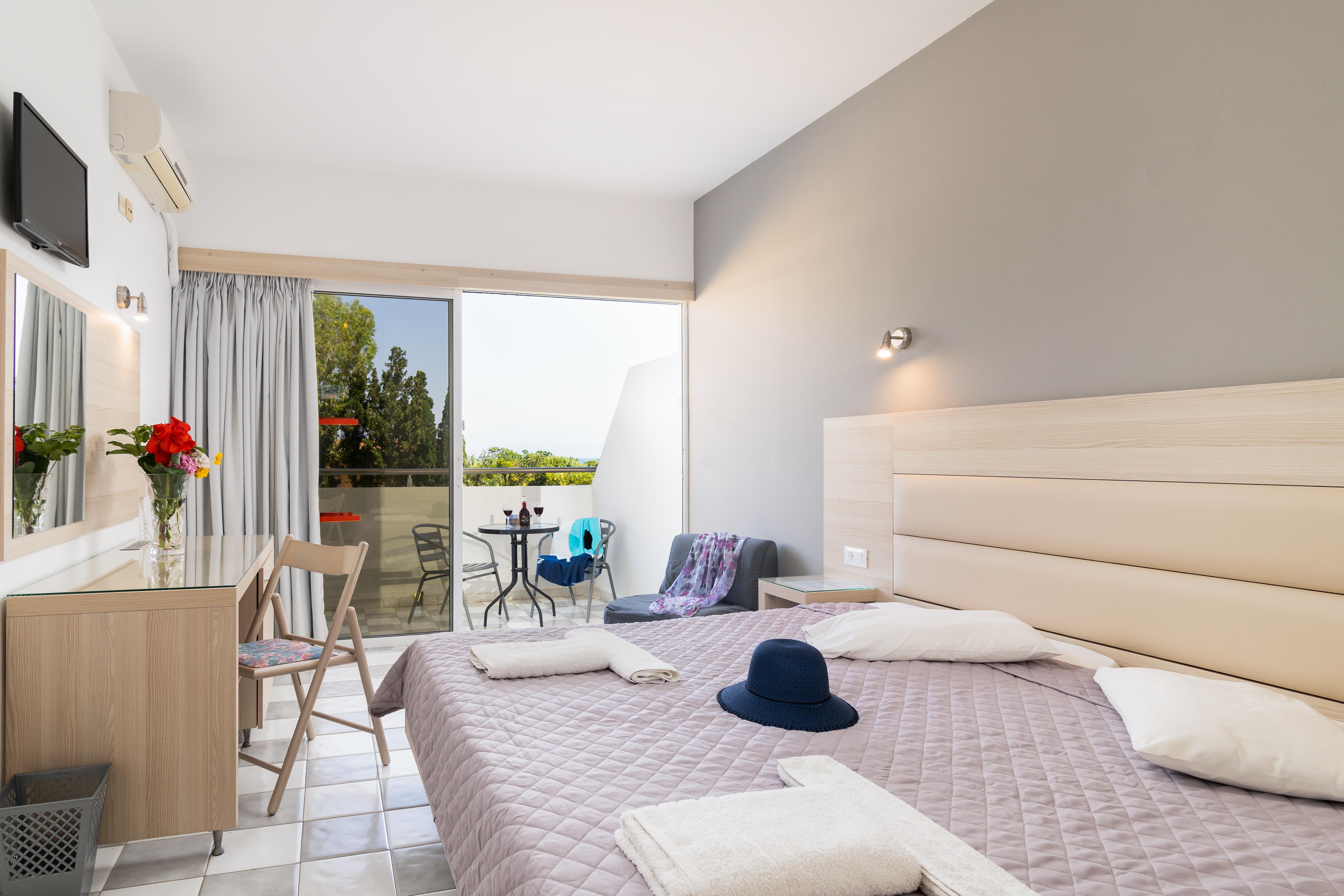 Sabina Hotel Theológos Екстериор снимка